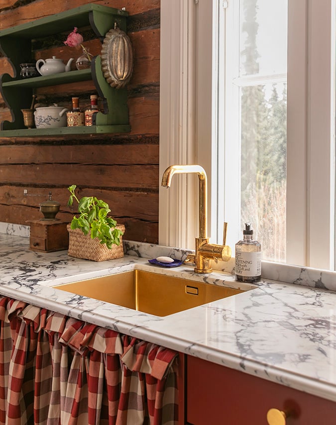 Annaleena_Kustavi_7_675x854px